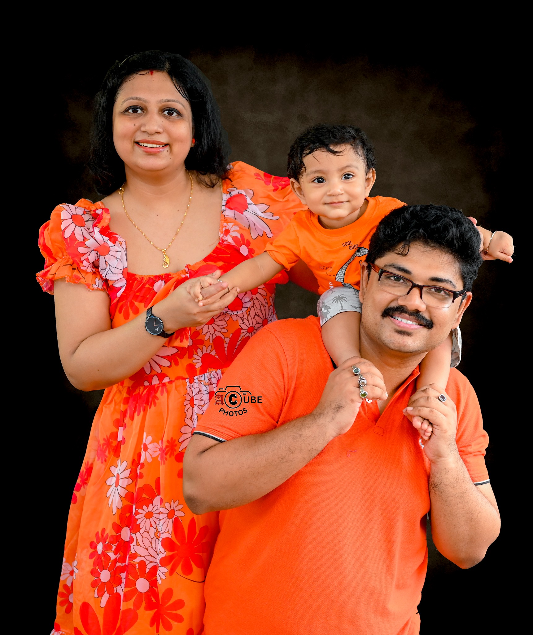 sitter baby family photoshoot