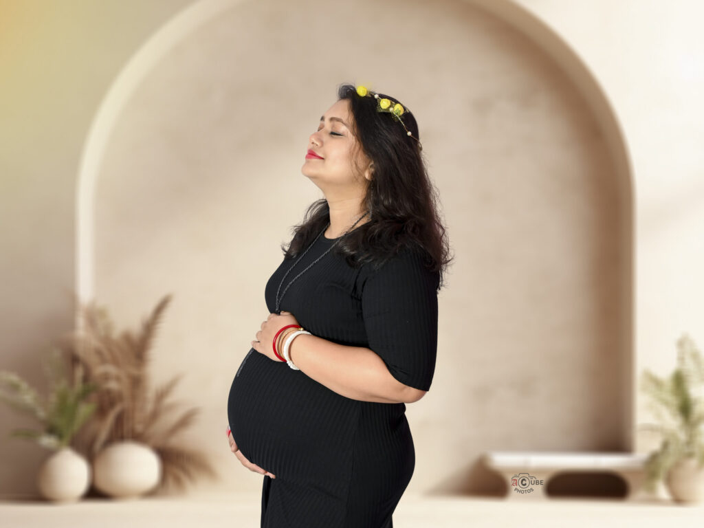 Maternity glow photoshoot