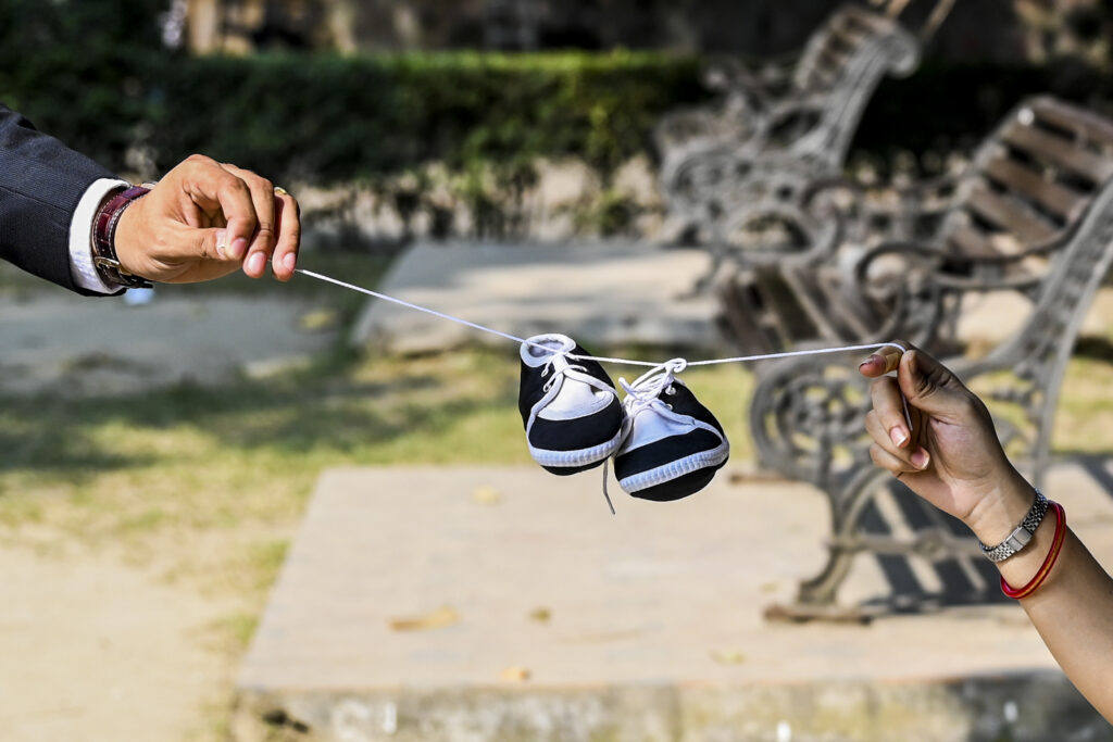 Unique outdoor maternity photoshoot with props