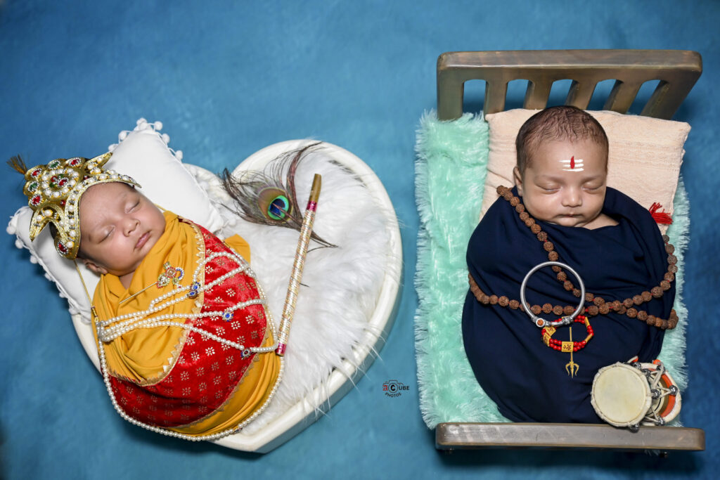 Newborn Shiva and Krishna