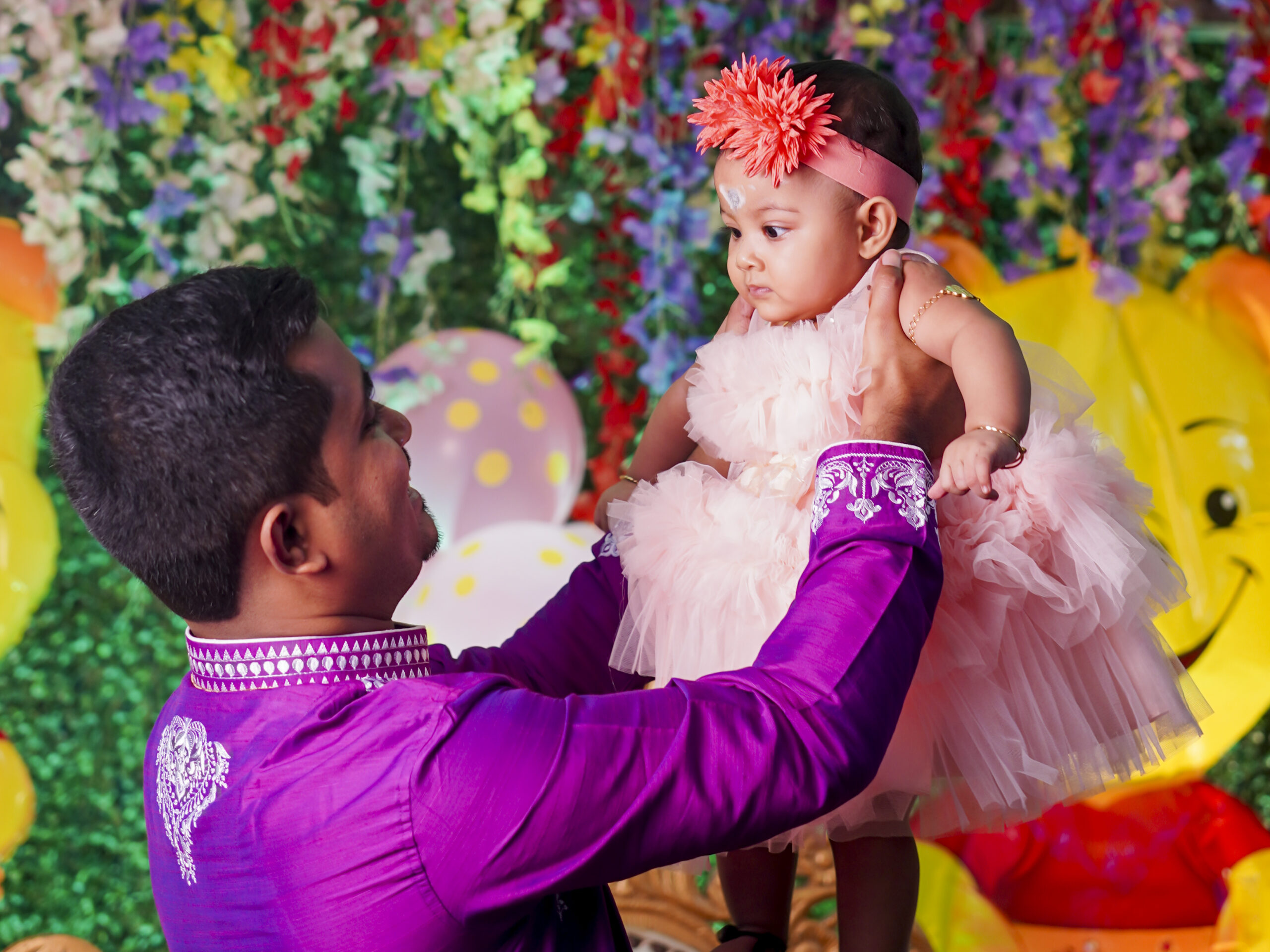baby girl with dad