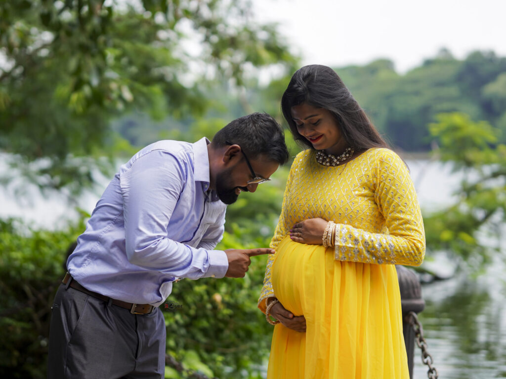 maternity creative photo ideas