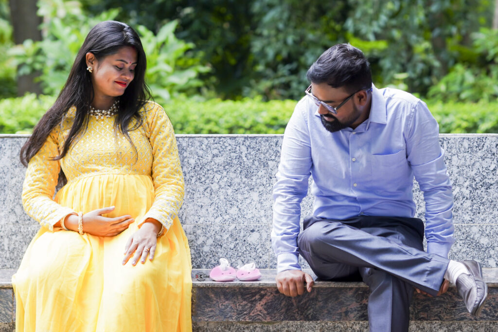 Outdoor maternity funny pose