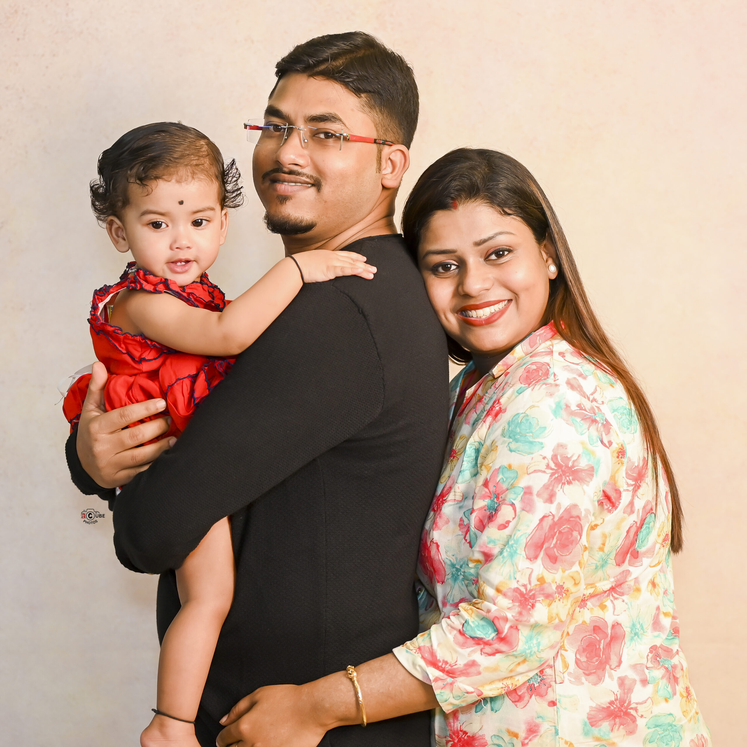 family photoshoot idea couple