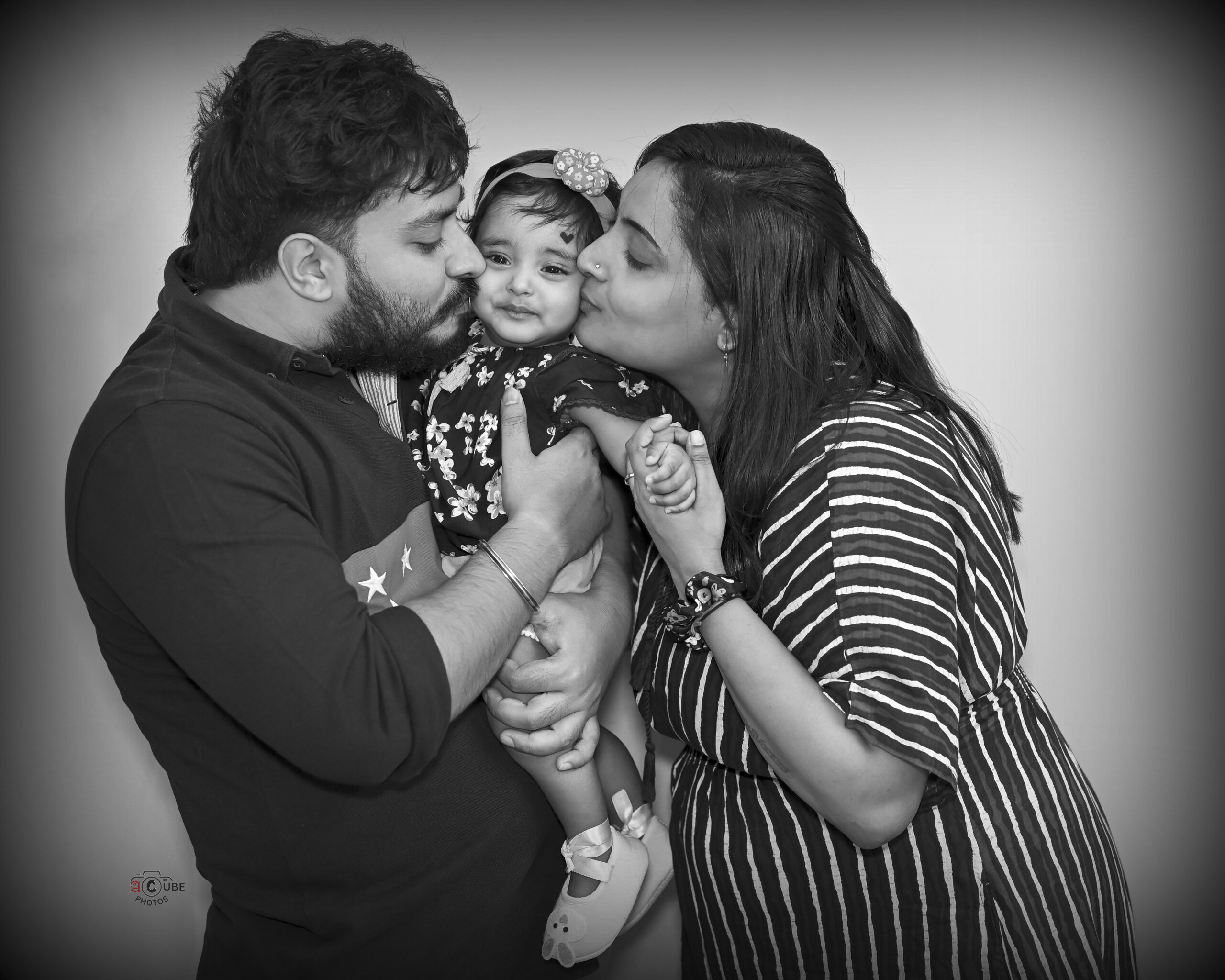 family photoshoot monochrome